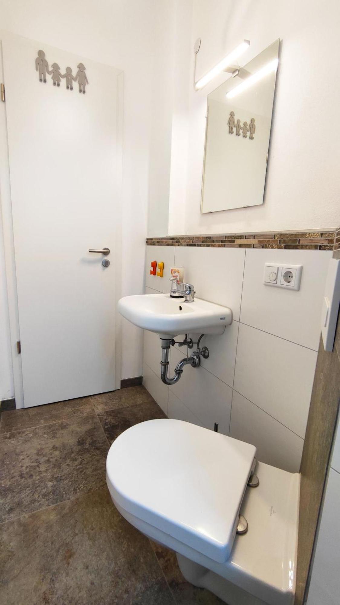 Traumschloesschen Apartment Nossen Bagian luar foto